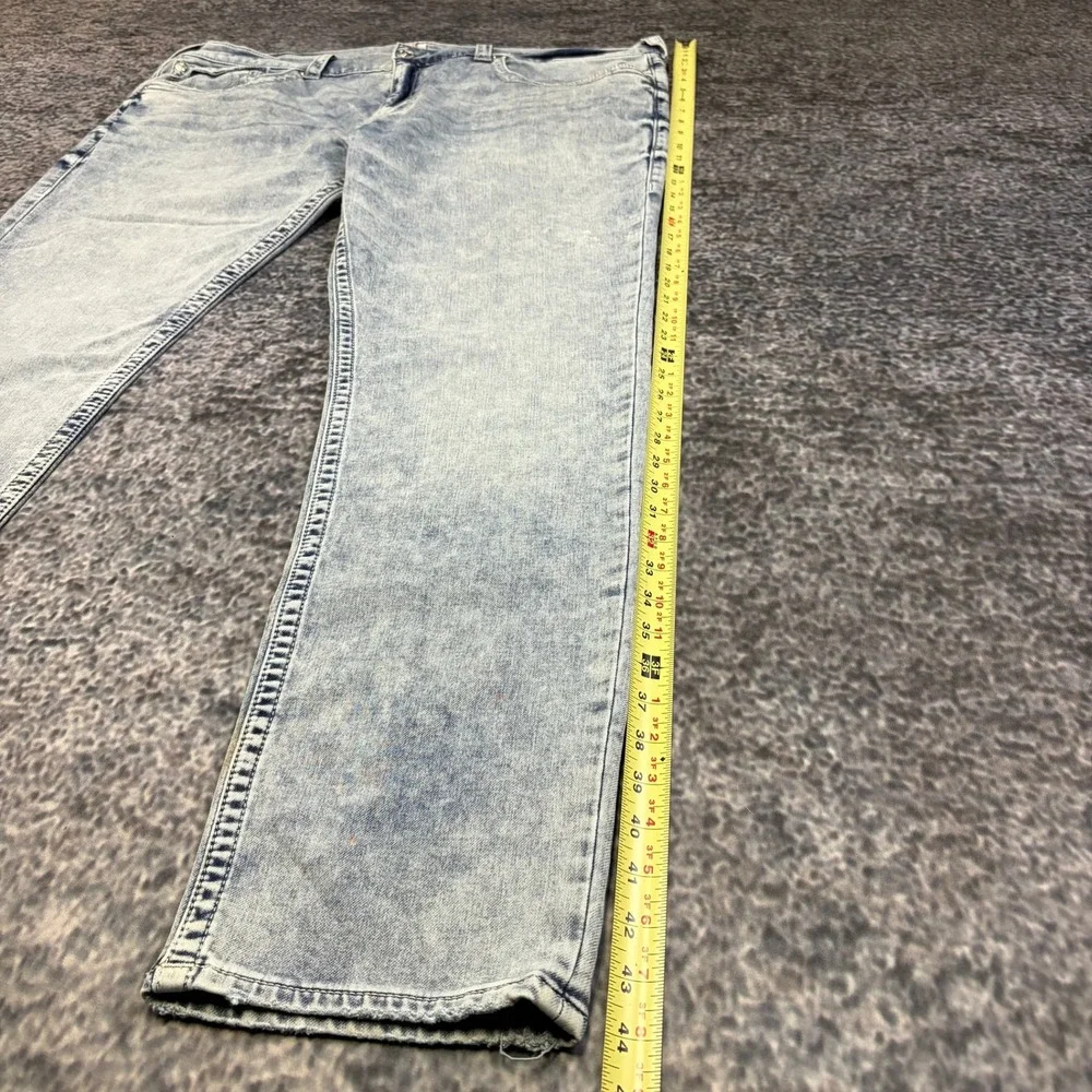 True Religion Ricky Jeans Relaxed Straight 42x33 Acid Wash Blue Flap Pockets